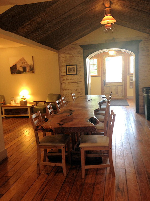 Our Bakery Is Located In A Red Hostoric Barn Kennebunk Me Dining Table Boulangerie